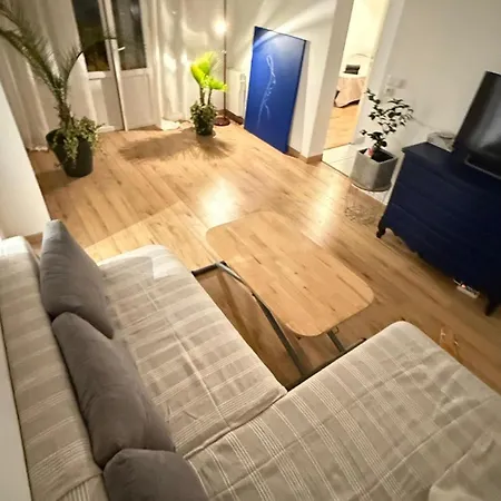 Cllosed A * Mérignac