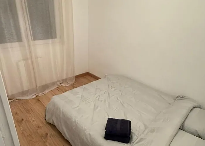 Apartment Cllosed A *